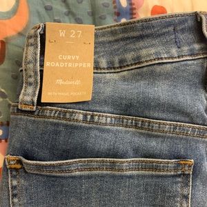 Madewell Curvy Roadtripper Jeans